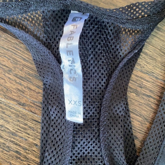 Fabletics Black Tank Top XXS EUC - Picture 2 of 7